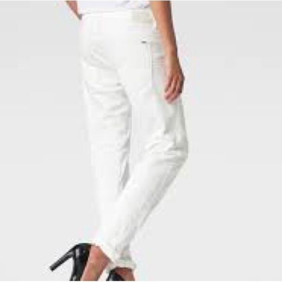 G-star RAW White Button-Fly boyfriend Jeans. Twisted signature inseem. - Picture 11 of 13